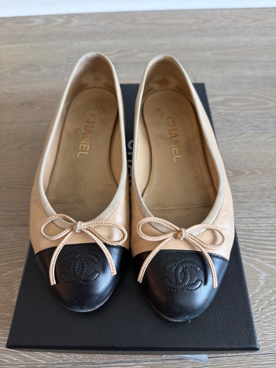 CHANEL Shoes - Chanel Beige and Black Ballet Flats